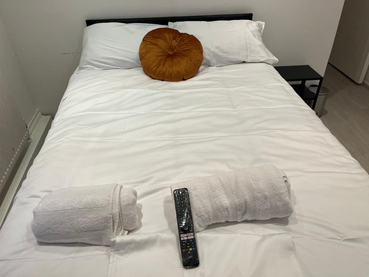 Y2 Guest House Лондон Экстерьер фото